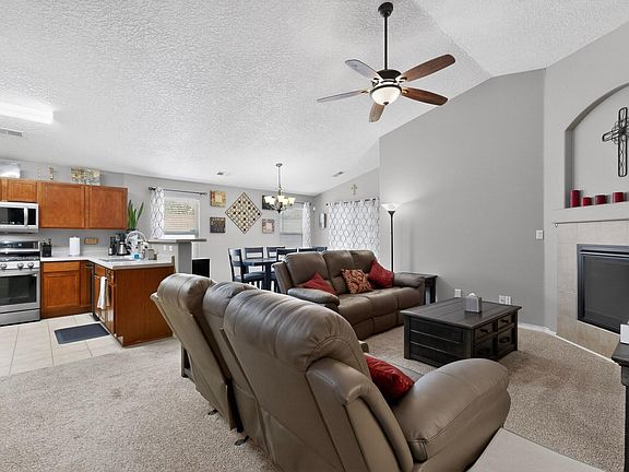5th image of 8323 Chilte Pine Rd NW