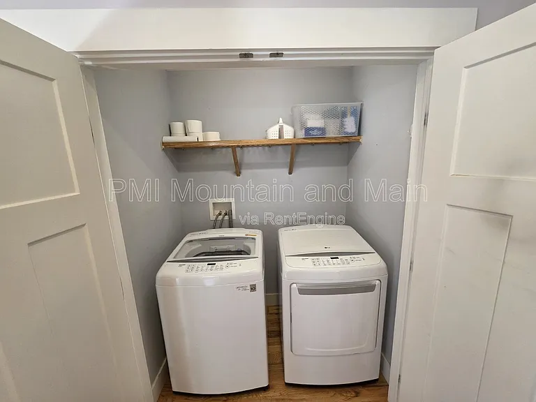 156 Bradley St — Photo 8