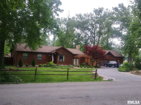 407 W Wilson St, Herrin, IL 62948