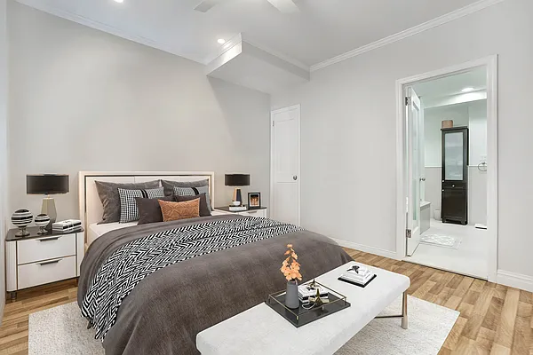 Sold by Douglas Elliman | media 14