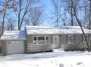 107 Marne Rd, Hopatcong, NJ 07843