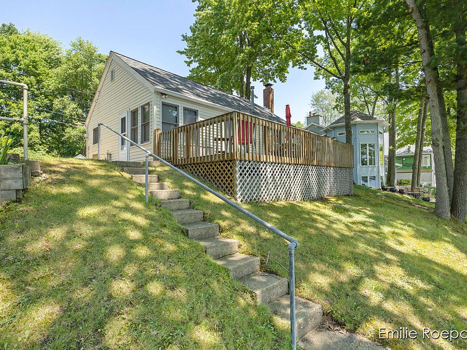 9781 Midshore Dr, Mecosta, MI 49332 Zillow