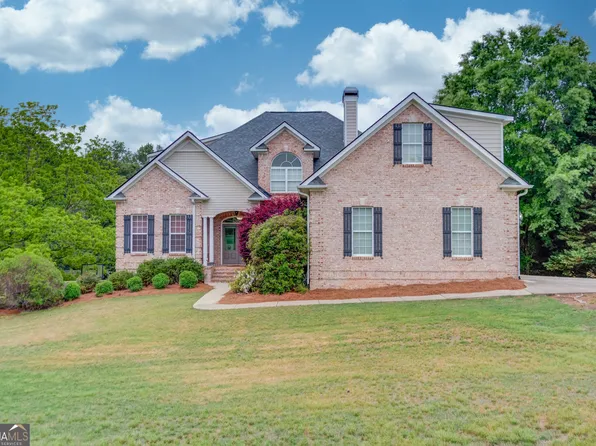 5667 Britt Whitmire Rd, Gainesville, GA 30506