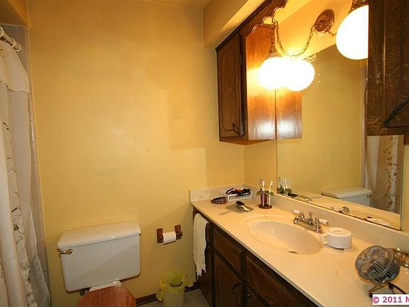5th image of 21437 E 31st Pl S