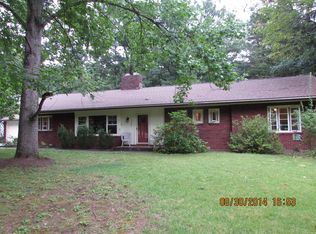 840 Park Ave, Woolrich, PA 17779