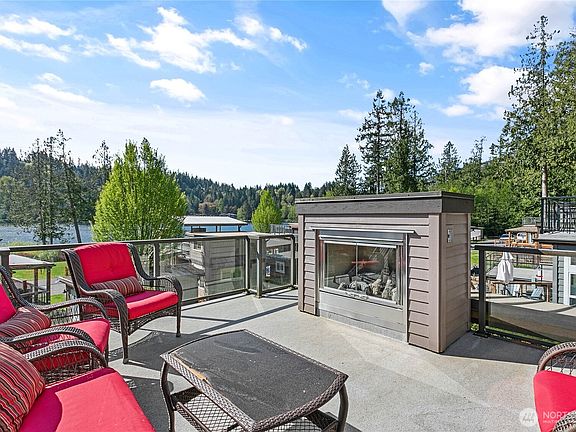 2nd image of 990 Lake Whatcom Boulevard #35