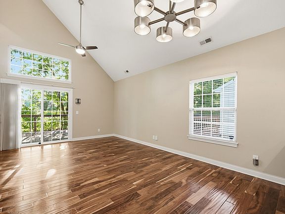 5th image of 2743 Rylee Ct