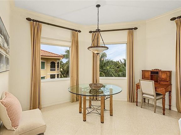 4th image of 2728 Tiburon BLVD E #A-401