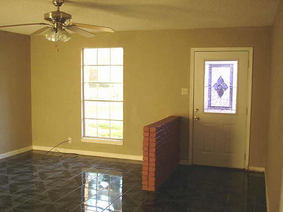 2nd image of 408 Pamela Dr
