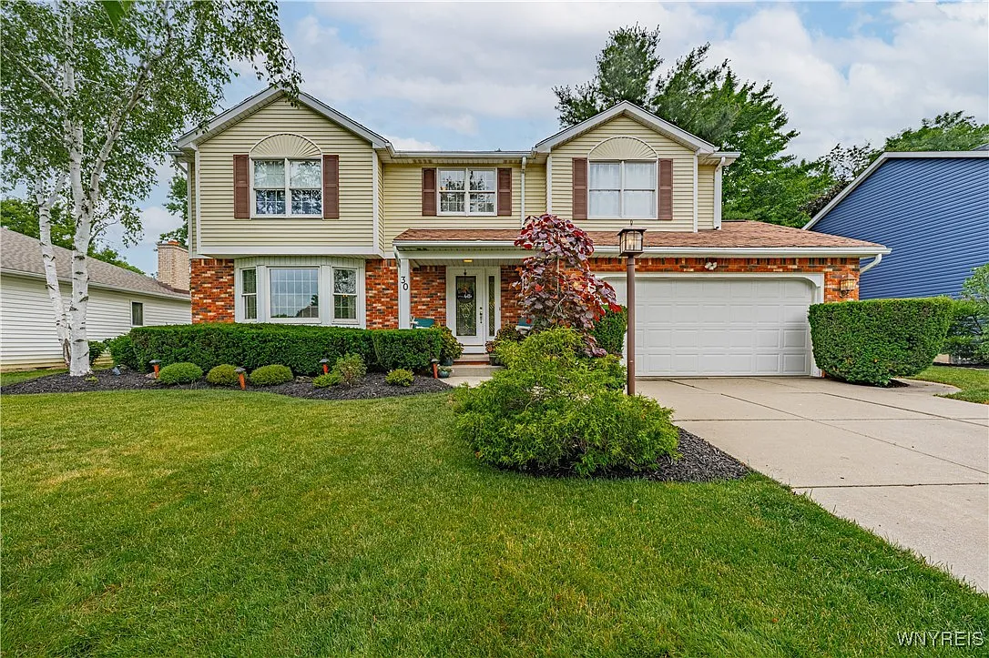 30 Independence Dr photo 1