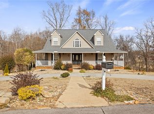 401 Woodson Rd, Piedmont, SC 29673