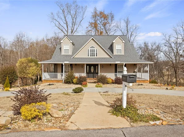 401 Woodson Rd, Piedmont, SC 29673