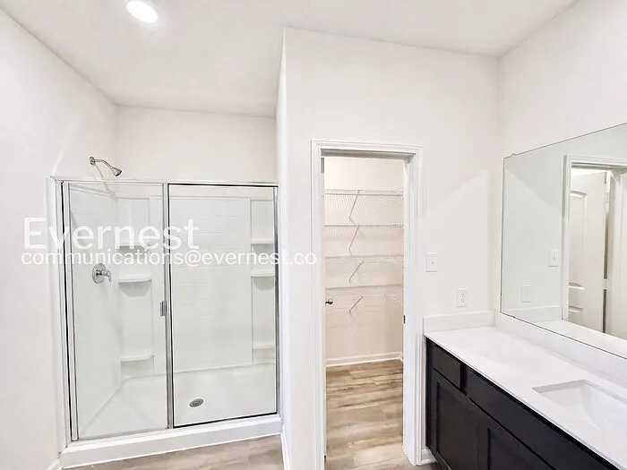 416 Micah Ln — Photo 8