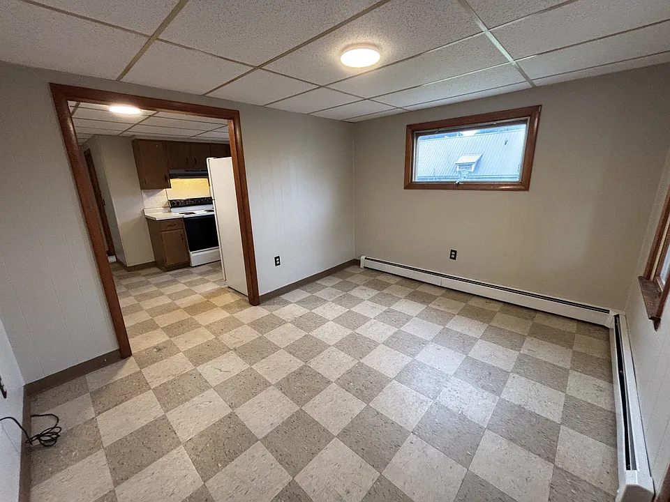 40 Aroostook Ave #4