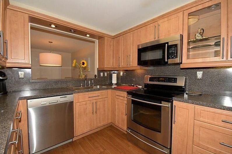 1st image of 3728 Estepona Ave