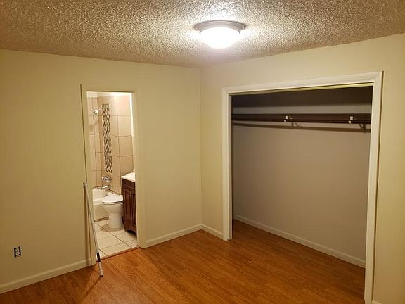 5th image of 914 W Mansfield Ave APT 4