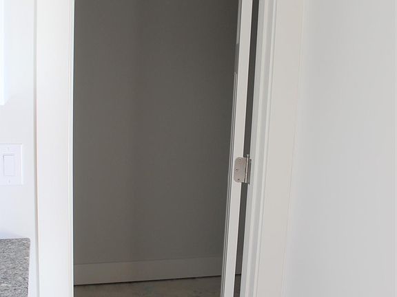 4th image of 4332 Quiet Ct