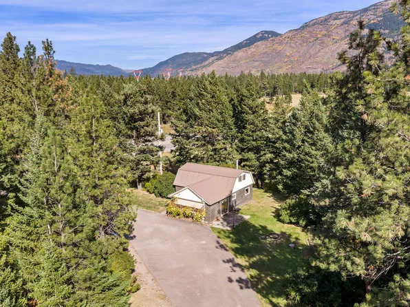 7515 Us Highway 2 E, Columbia Falls, MT 59912