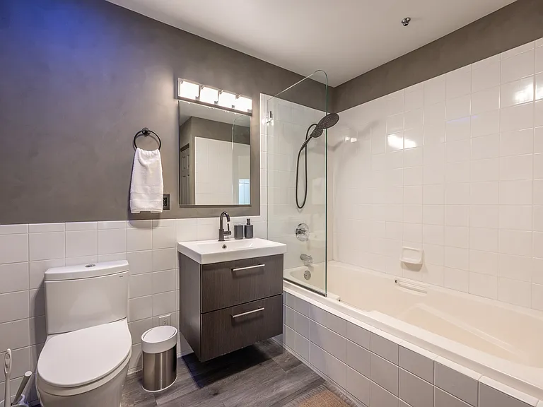 475 W 12th Ave #5A — Photo 28