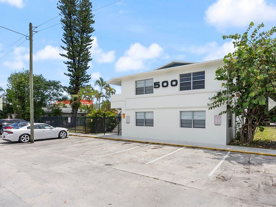 1st image of 500 SE 22nd St APT 5
