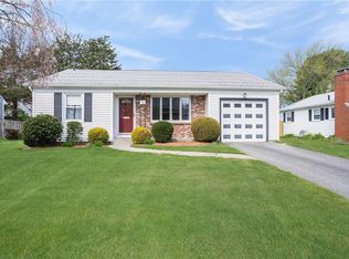 141 Greenslitt Ave, Pawtucket, RI 02861