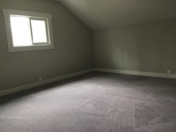 Upstairs Bedroom Large