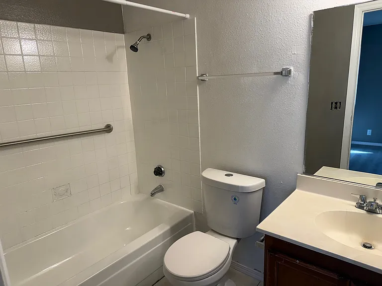 En Suite Bathroom