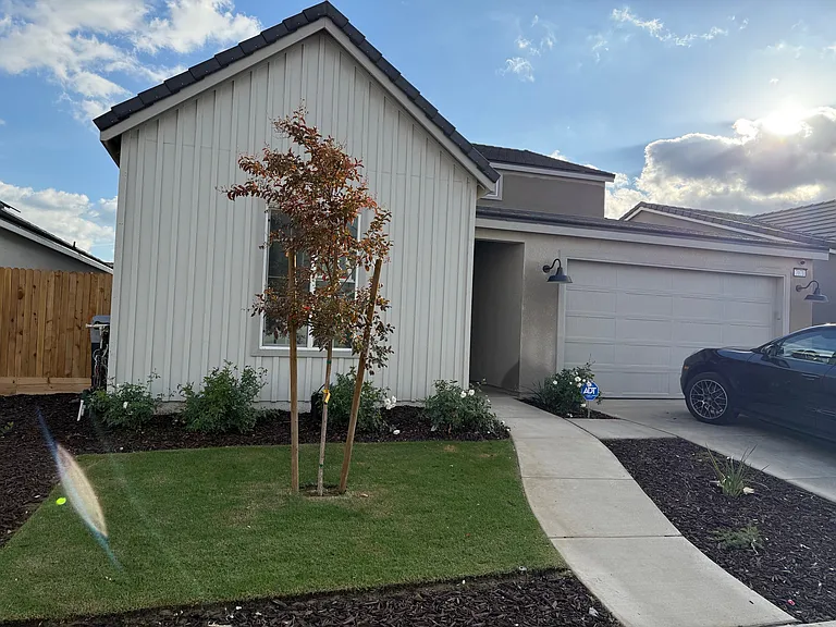 7071 W Swift Ave — Photo 8