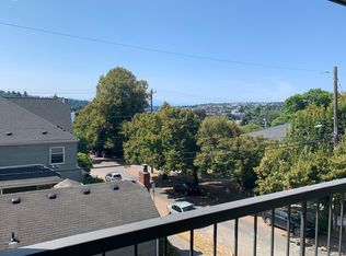 2413 Boylston Ave E #302, Seattle, WA 98102