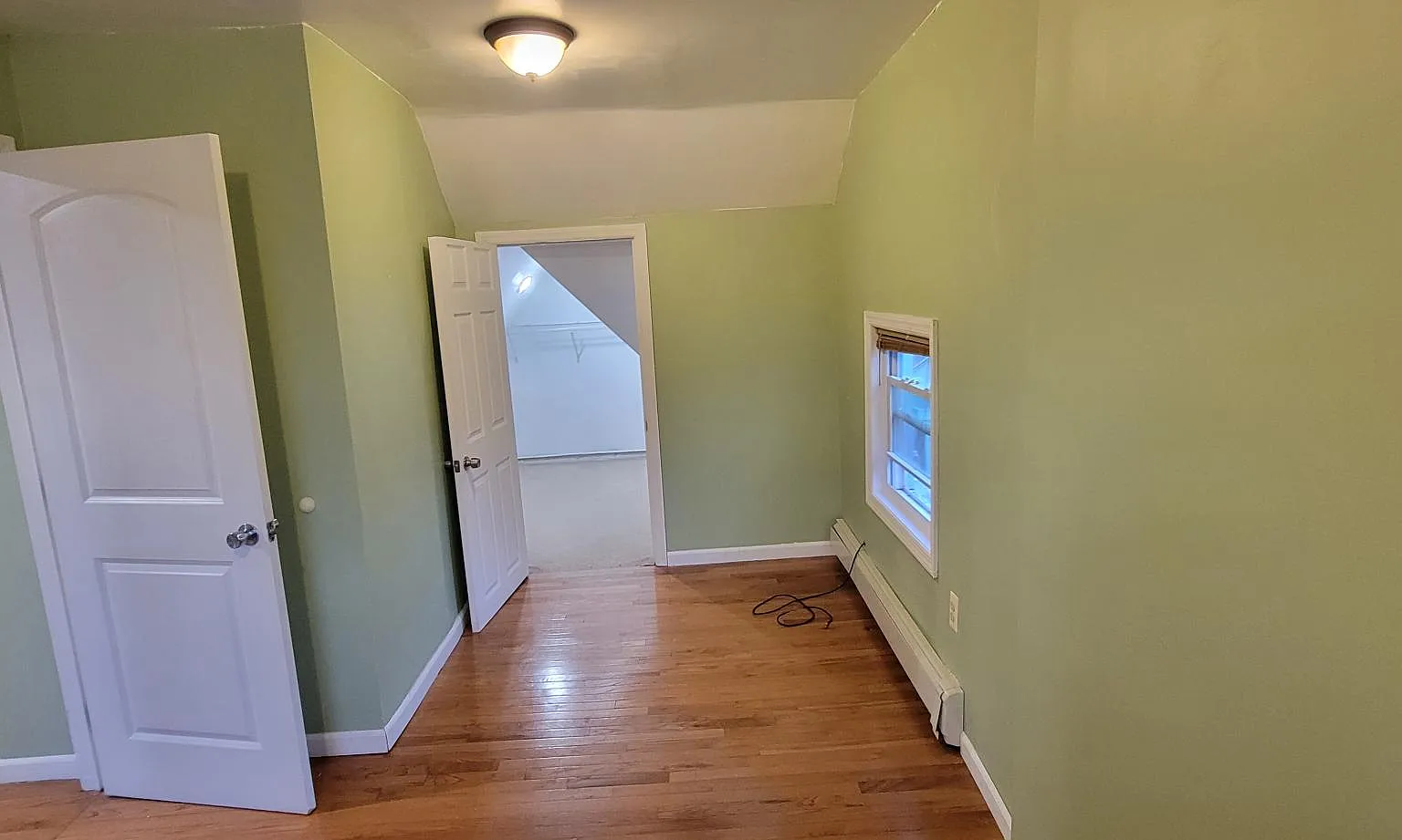 3 bed, 1100 sqft, $2,800 — Photo 3