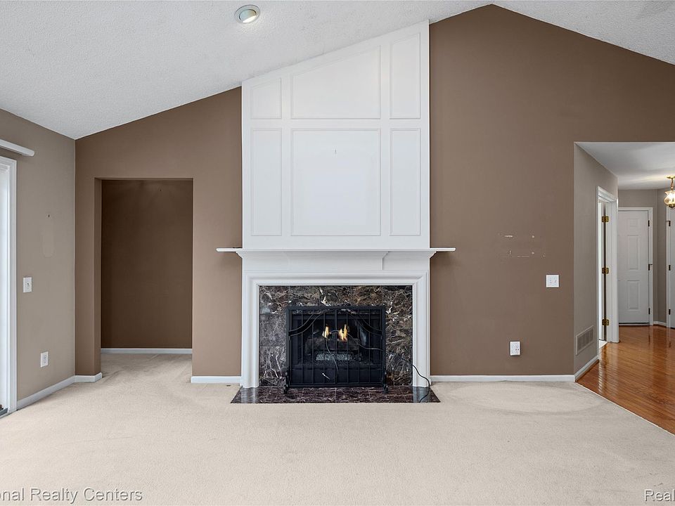 39626 Glenview Ct, photo 15