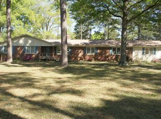 4905 Holly Hill Rd, Albany, GA 31721