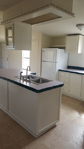 1st image of 17 Tropicana Ave