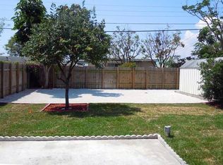 120 NW 46th Ct, Oakland Park, FL 33309