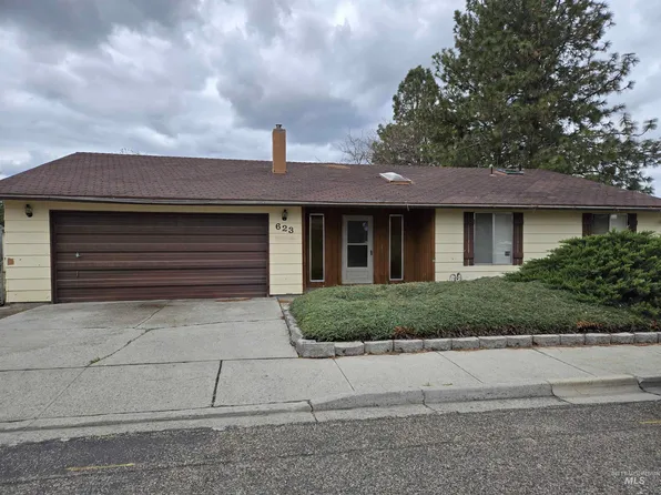 623 Skyhawk Dr, Ontario, OR 97914