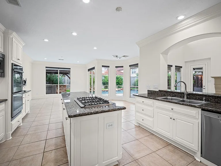 14227 Flower Creek Ln — Photo 11