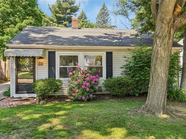 1280 Clifton Ave, Akron, OH 44310