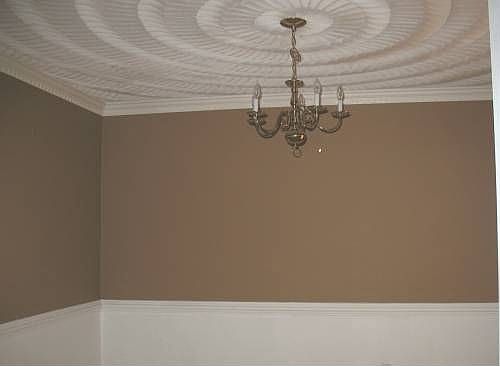 4th image of 4627 Southampton Arch
