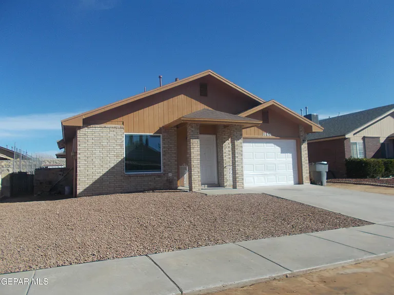 1860 Joan Francis Dr — Photo 31