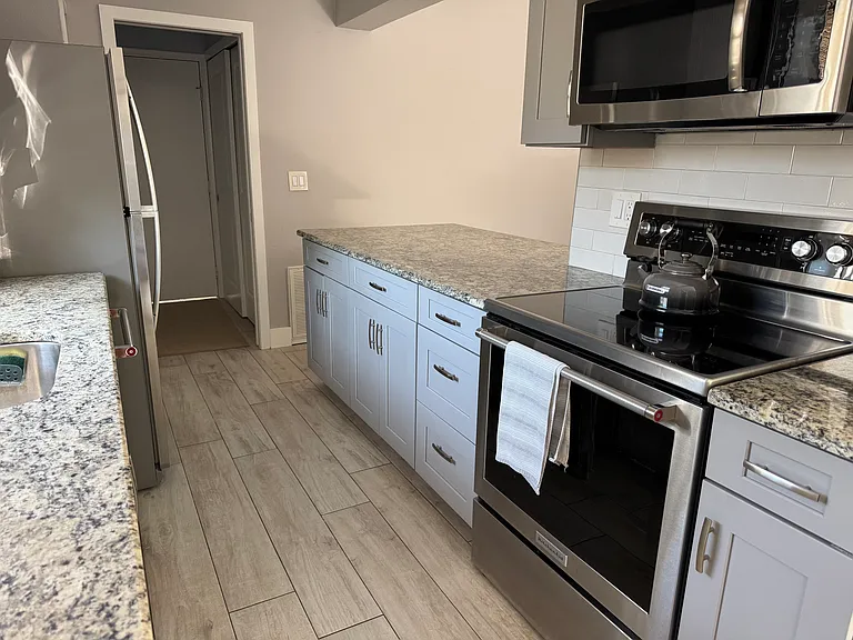 754 Arthurs Ct — Photo 9