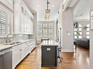 5634 Kiam St #A, Houston, TX 77007