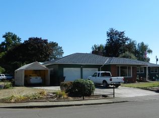 3810 Saxon Dr S, Salem, OR 97302