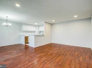 Eos Twenty-one, Alexandria, VA 22304