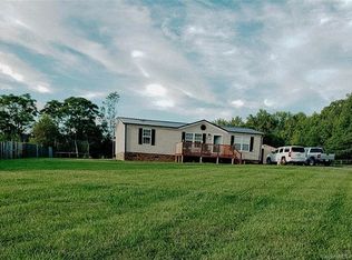 40141 Eagle Head Ct, New London, NC 28127