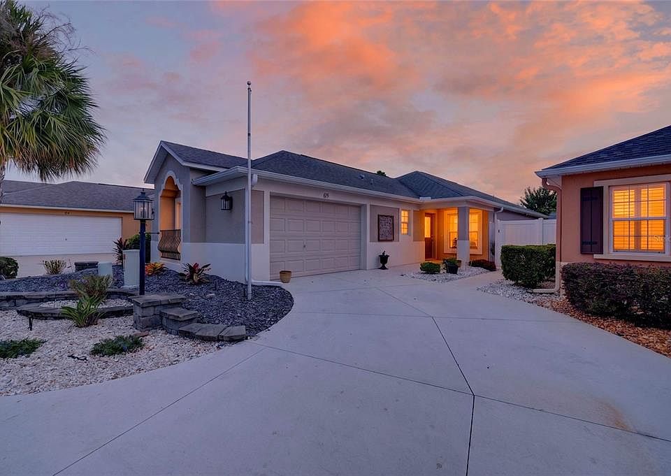 1st image of 615 OSADA AVENUE