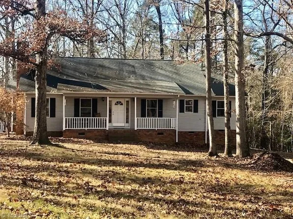 6476 Pleasant Grove Church Rd, Bennett, NC 27208