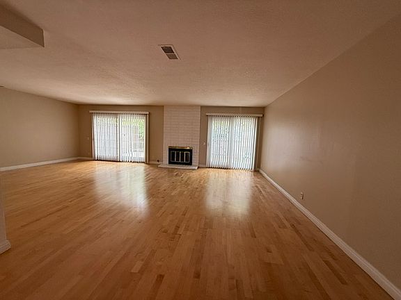 2nd image of 2517 Cypress Point Dr
