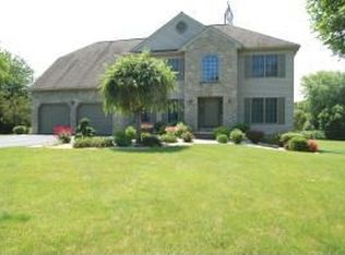 352 Copley Dr, Lancaster, PA