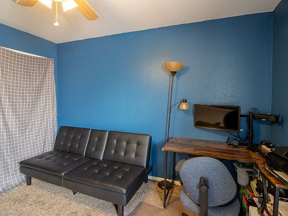 4th image of 3913 Pearl Ct