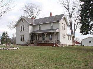 10045 Dowling Rd, Bowling Green, OH 43402